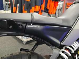 Motocicleta Svartpilen 125cc de calidad - Product Image 2