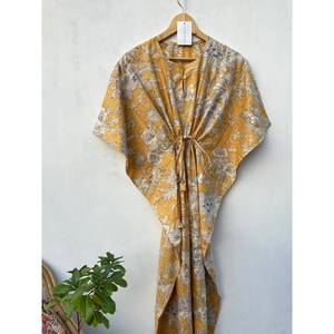 ชุดคลุมอาบน้ำผ้าฝ้ายพิมพ์ลายดอกไม้สไตล์ฮิปปี้ แขนสั้น ฟรีไซส์ - Product Image 3