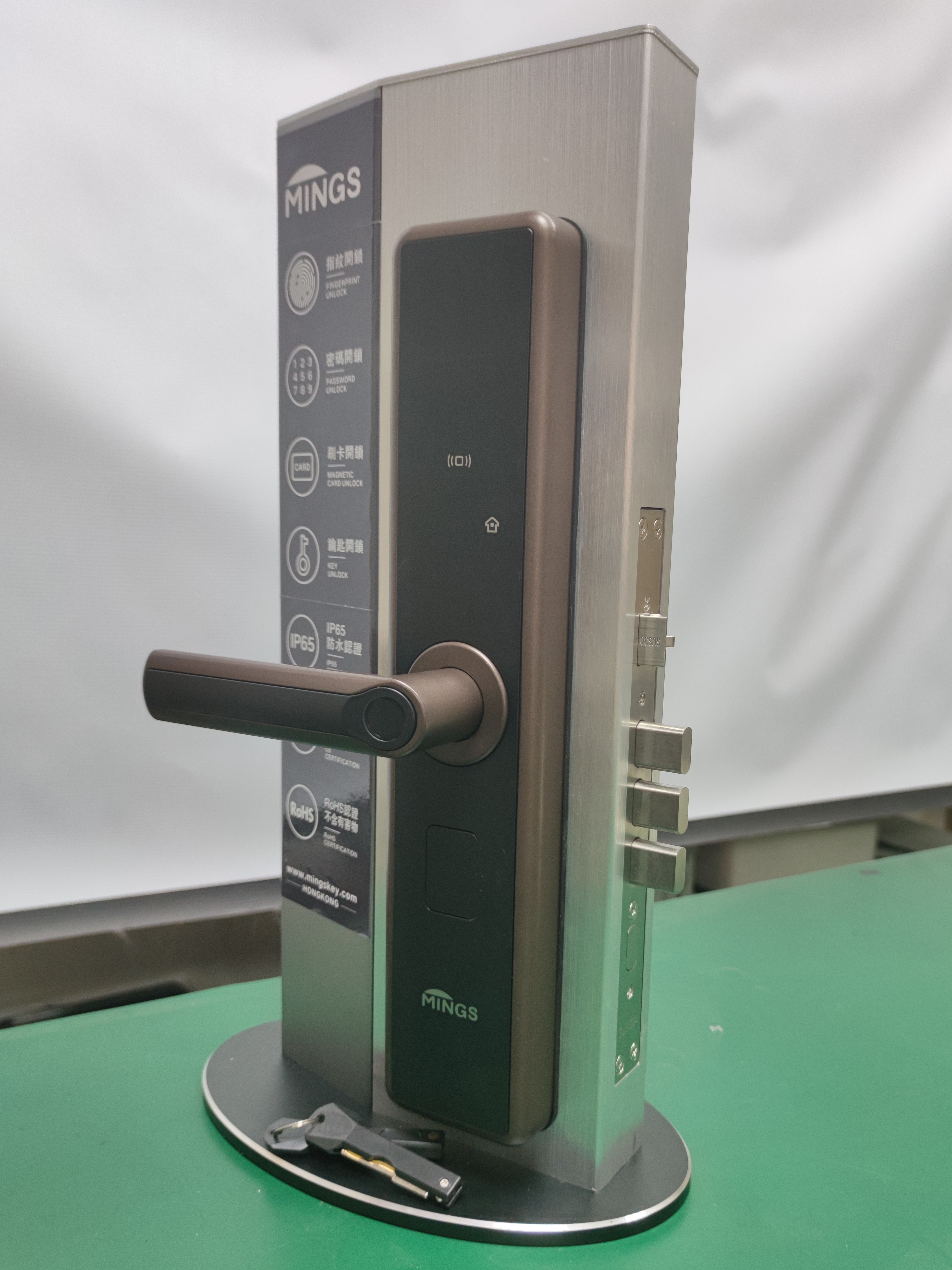 สีทองด้าน