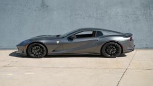 Ferrari 812 GTS Convertible 2021, Usado en Excelentes Condiciones - Product Image 3