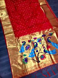 El último diseñador de FabZone, Banarasi Silk Zari Weaving Border Saree, étnico de alta calidad para adultos para fiestas, ocasiones especiales - Product Image 2