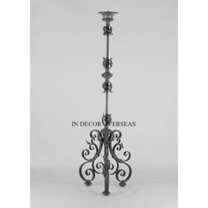 New Pattern Arrival Vintage Designer Brass Antique Finished And <b>Gold</b> Plated Heavy Duty Metal <b>Candelabra</b> In Competitive Price - Product Image 2