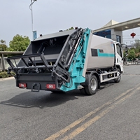 Camion compacteur de déchets 8 m³ 4x2, nouveau camion compacteur léger Forland M5 LHD RHD