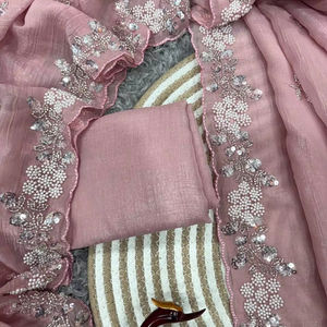 Sari indien de style Bollywood, sari de Bollywood de qualité supérieure, sari à sequins, travail brodé, avec blouse de créateur pour femmes - Product Image 1