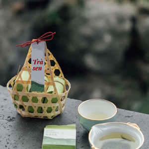 PANIER CADEAU EN BAMBOU Élégant Multi-Usage Durable, Réutilisable et Parfait pour les paniers de fruits, les pique-niques ou le rangement Décoration intérieure - Product Image 5