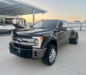 Buena Oferta para Ford F450 Limited 2021 - Product Image 6