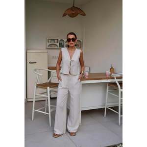 Beige <b>Linen</b> Set with Front Bow - Beige - Product Image 3