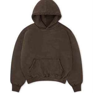 Sweat à capuche en polaire doux et chaud pour homme avec cordon de serrage réglable et poche avant brodée pour l'hiver - Product Image 1