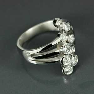 Bague de fiançailles en moissanite ronde à facettes, sertie de 9 pierres, bague cocktail, argent 925, triple rangée, cadeau de mariage, bague de luxe pour femmes - Product Image 2