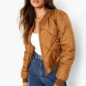 Gran oferta, chaqueta acolchada de satén de Invierno para mujer, chaqueta universitaria de bombardero de satén con cremallera y cuello de pico para mujer, tarifa al por mayor - Product Image 4