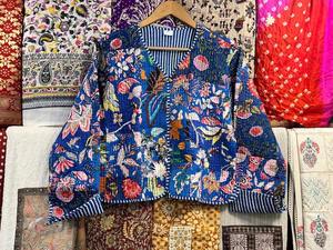 Chaqueta de algodón acolchada abierta frontal estilo bohemio, abrigo de retazos de talla XL con tela cosida a mano para mujer - Product Image 5