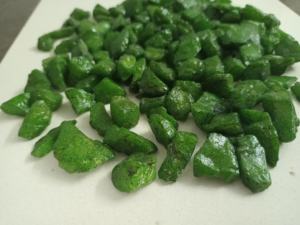 Guijarro de grava agregado recubierto de cuarzo decorativo de piedra Natural verde respetuoso con el medio ambiente duradero para uso en exteriores precio al por mayor - Product Image 3