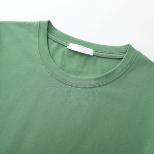 Camiseta Urbana para Hombre con Tela de Algodón Suave, Ajuste Cómodo, Perfecta para Uso Diario Informal - Product Image 5