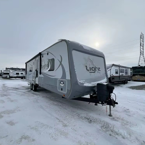 VENDEDOR VERIFICADO DE H-i-g-h-l-a-n-d R-i-d-ge Light 272RLS USADO DEL 2017 DISPONIBLE PARA LA VENTA - Product Image 1