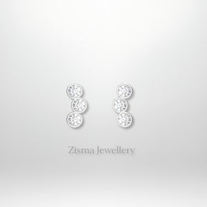 Pendientes de tuerca de curva de tres diamantes de lujo Ajuste de bisel 14K Oro sólido Diamantes naturales GIA Certificado Piercing de moda para mujer - Product Image 1