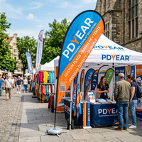 Drapeau portable personnalisé en polyester durable avec mât en fibre de verre, impression par sublimation imperméable pour la publicité extérieure