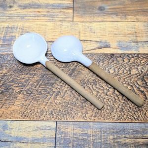 Cuchara de Resina Clásica, Duradera y Lavable, Diseño Elegante, Artículos Artesanales, Calidad de Exportación y Venta al Por Mayor - Product Image 2