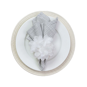Floral Wood Napkin Ring White Chrysanthemum Handmade Eco-Friendly <b>Table</b> Decor Weddings Hotels Restaurants Events OEM Bulk - Product Image 1