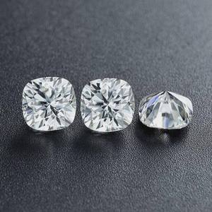 Diamant en vrac de forme coussin structurée 1,5 carats, facettes symétriques, finition lisse - Product Image 2