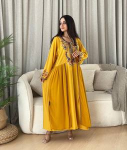 Robe longue en soie luxueuse Mukhawar arabe à manches longues anti-rides pour femmes, confortable, élégante, à porter toute l'année, décontractée et formelle - Product Image 1