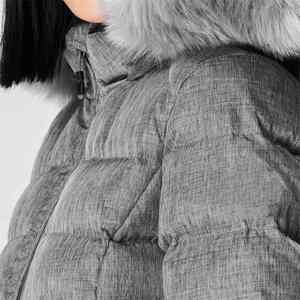 Ropa Deportiva Única OEM/ODM, Chaqueta Acolchada de Invierno Unisex, Reversible, con Capucha Desmontable, Cintura Ajustable y Cierre de Cremallera - Product Image 5