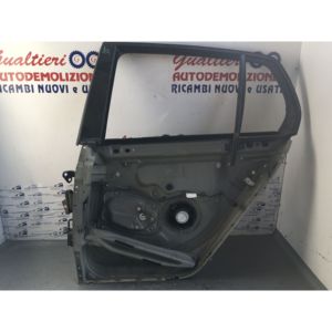 PORTIERA POSTERIORE SINISTRA VOLKSWAGEN Golf 5 Berlina 1K6833301AA (03>08) - Product Image 1