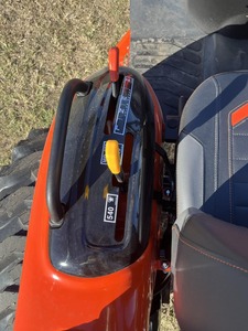 Tractor Barato Bad Boyy 3026H 4WD Mini Tractor Agrícola Disponible Ahora a Bajo Precio - Product Image 4