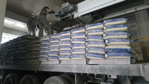 Cemento Portland gris de alta calidad y marca OEM ATZ de alta calidad de Vietnam, esencial para la construcción de carreteras, tipo - Product Image 2