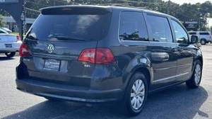 2012 Volkswagen Routan SEL boîte de vitesses manuelle/automatique sièges en cuir caméra arrière galerie de toit en alliage d'aluminium LHD taille des pneus R17 - Product Image 4