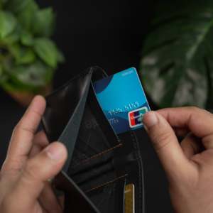 กระเป๋าสตางค์หนังแท้ 100% รุ่น NO.86 Slim VERTICLE BIFOLD (สีดำโอเชียนและสีแทน) พร้อมการรับประกัน 5 ปี - Product Image 6
