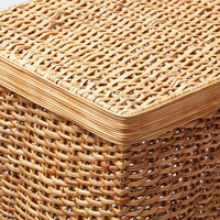 Table basse élégante en rotin tissé à la main Table d'appoint élégante en osier naturel au design incurvé pour la décoration de la maison OEM ODM vente en gros