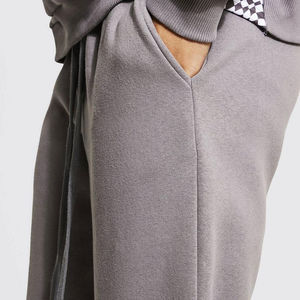 Ventes en gros de survêtements pour hommes respirants et confortables, vente chaude, deux pièces, couleur unie, 100% coton, survêtements pour hommes personnalisés OEM - Product Image 4