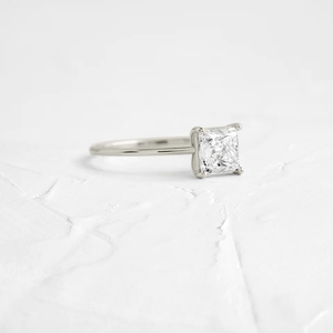 Wholesale Moissanite Diamond <b>Ring</b> <b>Vintage</b> Solid <b>Gold</b> Anniversary <b>Ring</b> Solitaire Engagement <b>Ring</b> Customized Handmade Diamond <b>Ring</b> - Product Image 4