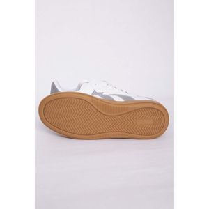 Baskets de sport rétro pour hommes avec détails de bande latérale blanc-gris, doublure en maille respirante de luxe, chaussures de marche tendance et à la mode - Product Image 6