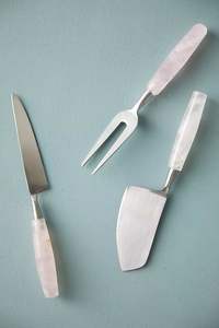 Serveur à gâteaux en métal résistant aux taches avec poignée de qualité supérieure, parfait pour les boulangeries à usage intensif, les restaurants et les événements de restauration. - Product Image 6