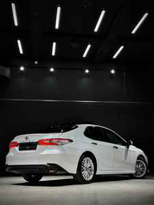 รถยนต์โตโยต้า แคมรี่ 70 ปี 2018 สภาพดี - Product Image 2