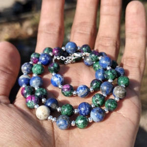 Collier ras du cou bohème en argent sterling avec perles de 8 mm en zoïsite rubis et lapis-lazuli, pierre précieuse naturelle verte et bleue, cadeau de mariage - Product Image 2