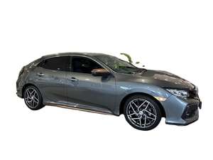 รถยนต์ FAW อัลตร้า ลักชัวรี่ สปอร์ต ปี 2024 แบบ 2 ที่นั่ง เกียร์อัตโนมัติ เครื่องยนต์ 4 สูบ 400 แรงม้า ภายในสีเข้ม ล้อแม็ก R18 เบาะผ้า หลังคาพาโนรามิก - Product Image 3