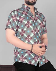 Camisa de LICRA con cuello en V para hombre de moda superior transpirable para uso diario estampado cómodo precio competitivo exportador indio - Product Image 1