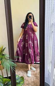 ชุดฤดูร้อนที่สวยงามด้วยภาพพิมพ์ของผ้าฝ้ายบริสุทธิ์และนุ่มอุดมไปด้วย - Product Image 2