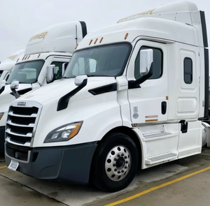 ¡Lo mejor! OFERTA ECONÓMICA: Camión Semi-Remolque Freightliner Cascadia 116 con Cabina Integral de 60 Pies, 450HP, Automático, Modelo 2020 - Product Image 3