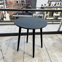 Ensemble de table et chaises de jardin modernes en acier au carbone rond, imperméables et empilables en PP