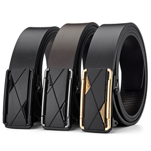 เข็มขัดลำลองผู้ชายแบบทางการ ดีไซน์ทันสมัย หัวเข็มขัดโลหะผสม ทนทานและเป็นมิตรกับสิ่งแวดล้อม ปรับความยาวอัตโนมัติแบบไร้ฟัน - GENTS GARB - Product Image 1