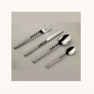 Juego de cubiertos de acero inoxidable de alta calidad resiste al óxido, a la corrosión y al deslustre, garantizando belleza y durabilidad para toda la vida. - Product Image 6