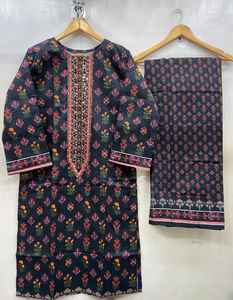 Shalwar Kameez de alta calidad para damas, trajes confeccionados bordados de exportación paquistaní en algodón/césped, decoración de encaje de talla grande - Product Image 4