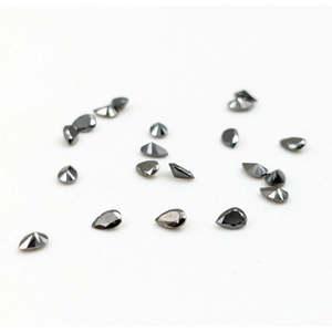 Pierre de diamant noir naturel non monté, taille facettes, forme poire, 2 x 3 mm - Product Image 1