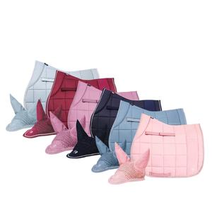 Ensemble de tapis de selle de dressage équin style de saut avec remplissage en coton sublimation ensemble assorti de tapis de selle de cheval et Numnahs - Product Image 3