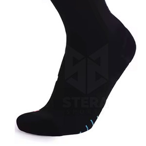 Chaussettes de basket-ball de haute qualité cheville équipage longueur unisexe tricoté évacuation de l'humidité marque privée pour l'hiver - Product Image 5