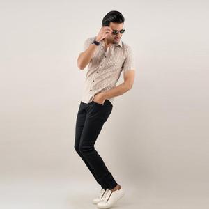 Chemise en jean marron à motifs floraux pour homme, 100 % coton popeline tissée, respirante, coupe classique, manches mi-longues, été et automne - Product Image 1