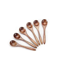 Cuchara de madera rústica para servir sopa de arroz y curry con acabado liso y elegante diseño de madera - Product Image 4